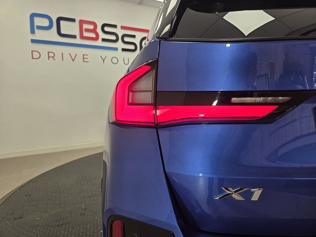 BMW X1 Sdrive 18D M Sport Premier Step Blue #47