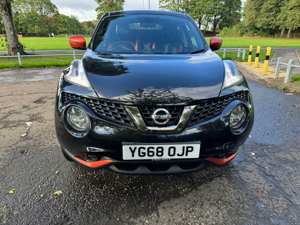 Nissan Juke Juke Hatchback Black #2
