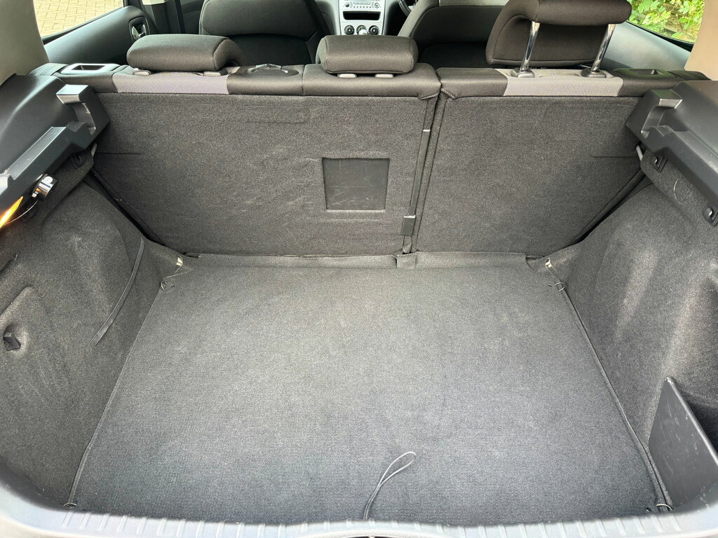 Peugeot 308 308 Active Hdi Grey #17
