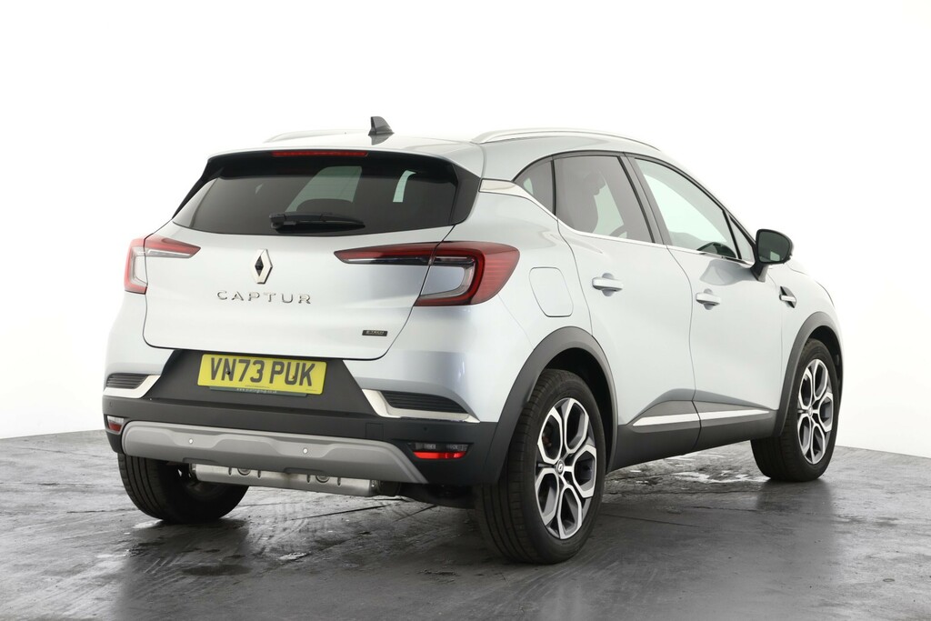 Renault Captur 1.6 E-tech Plug-in Hybrid 160 Techno Grey #3