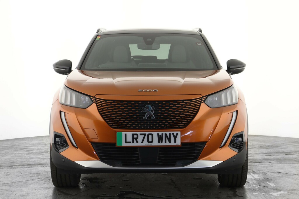 Peugeot e-2008 100Kw Gt 50Kwh LR70WNY Orange #4