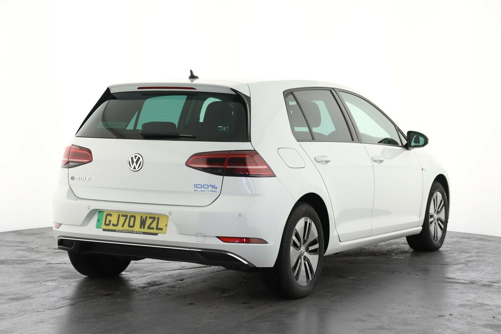 Volkswagen e-Golf 99Kw E- 35Kwh White #3