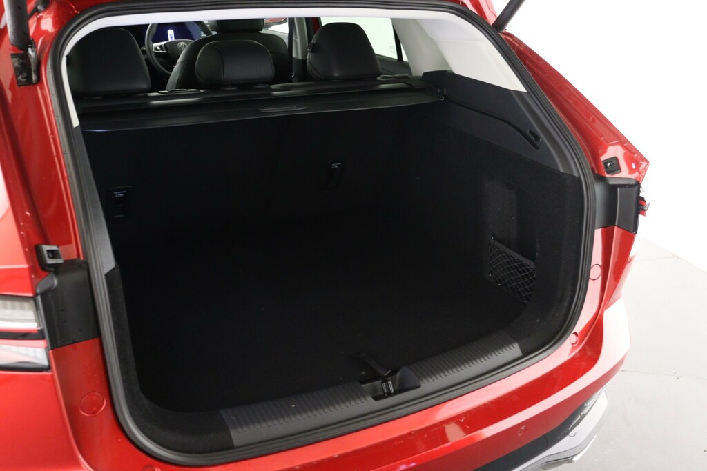 MG HS Hs 1.5 T-gdi Phev Trophy Hatchback Black #8