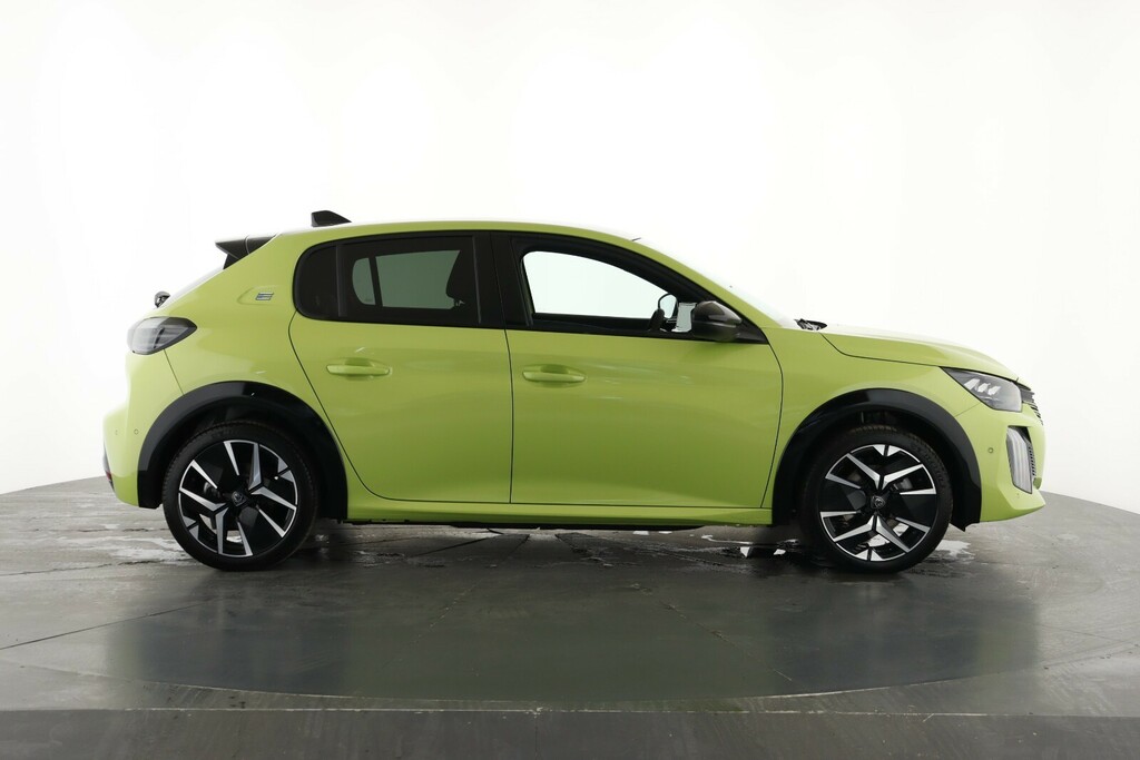 Peugeot e-208 115Kw Gt 51Kwh Yellow #4