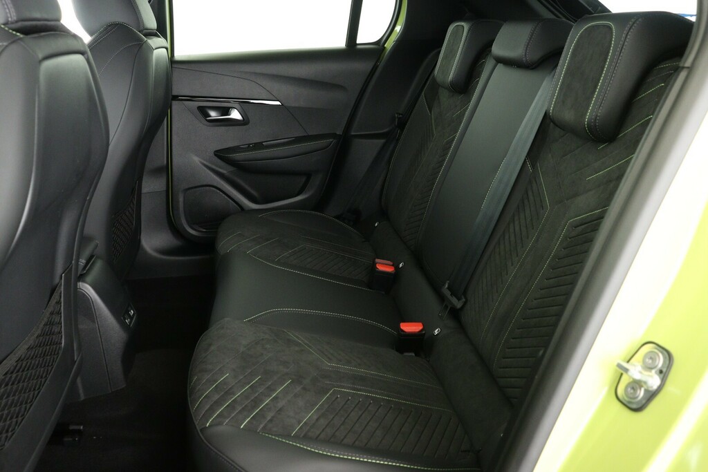 Peugeot e-208 100Kw E-style 50Kwh White #12