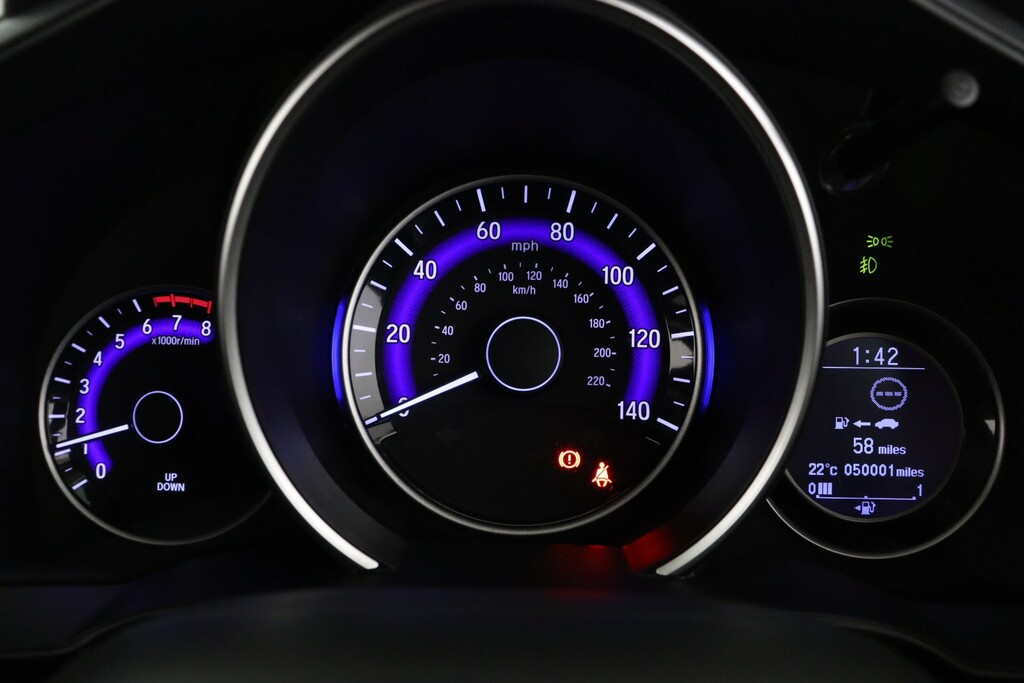 Honda Jazz 1.3 I-vtec Ex Navi Silver #29