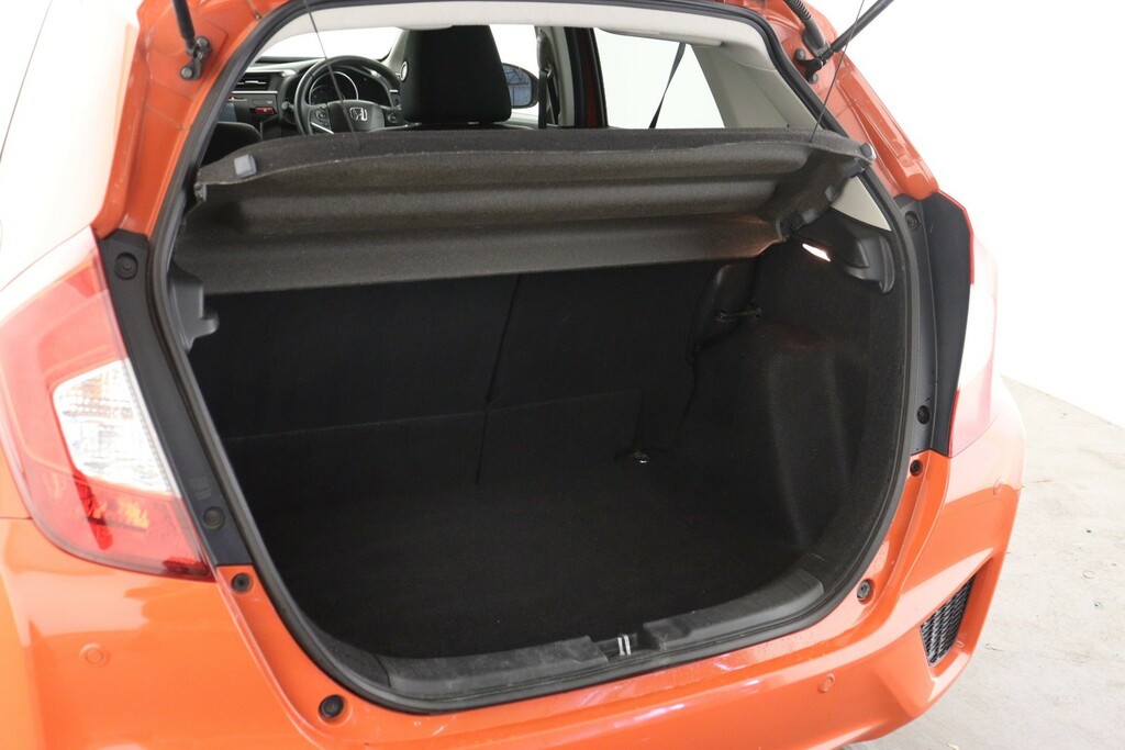 Honda Jazz 1.3 I-vtec Ex Navi Silver #10