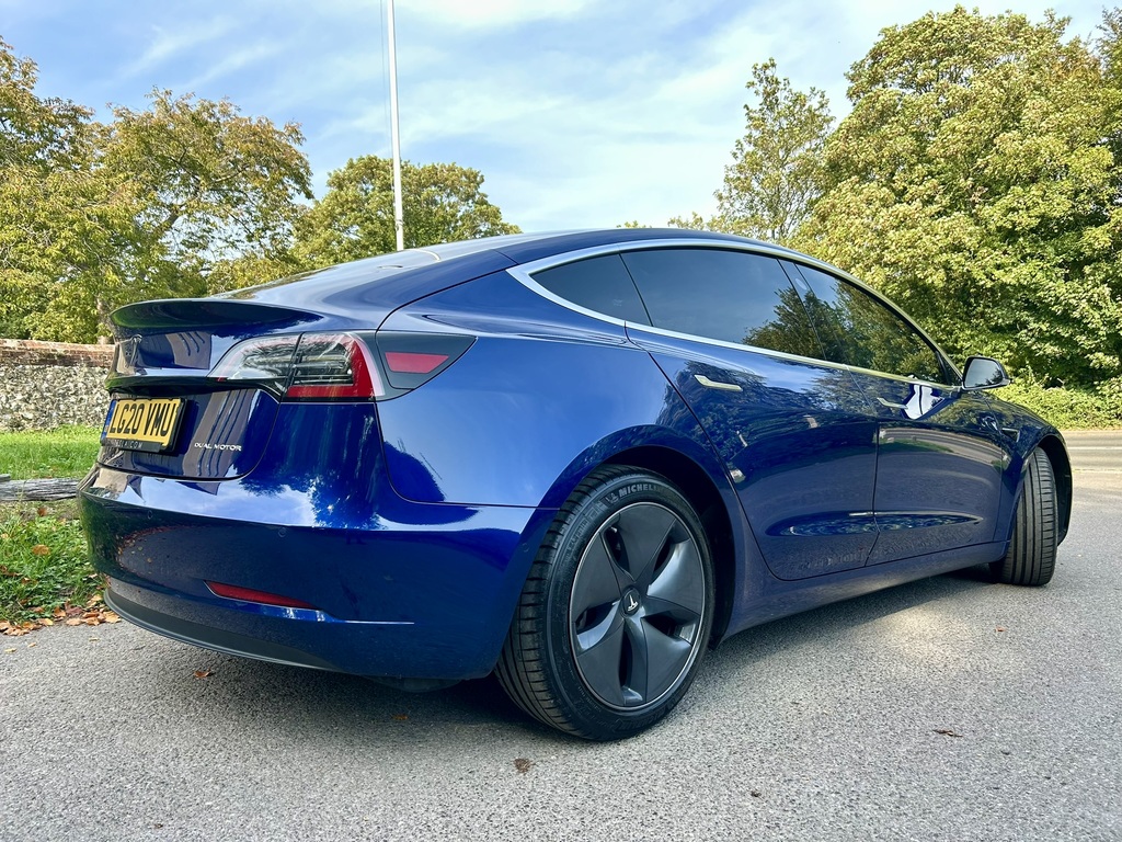 Tesla Model 3 Dual Motor Long Range Saloon 4 LG20VMU  #2