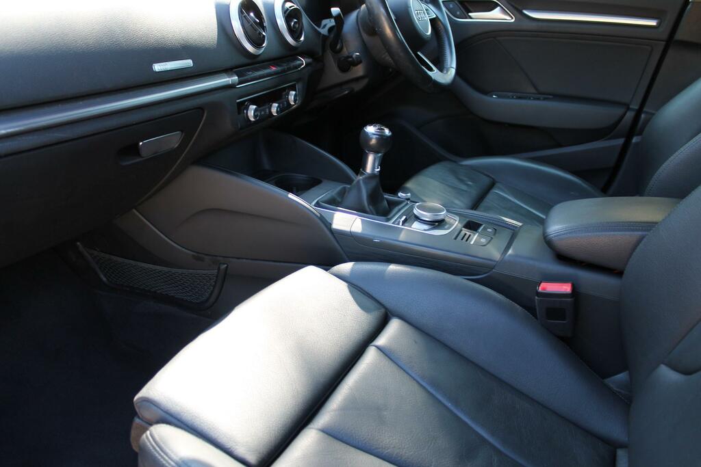 Audi A3 1.5 Tfsi Cod 35 Sport Leather Seatssat Nav White #5