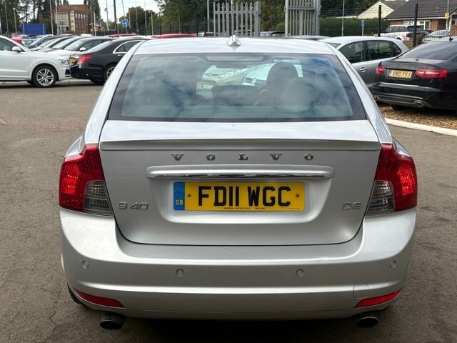 Volvo S40 D3 Se Lux Saloon Silver #6