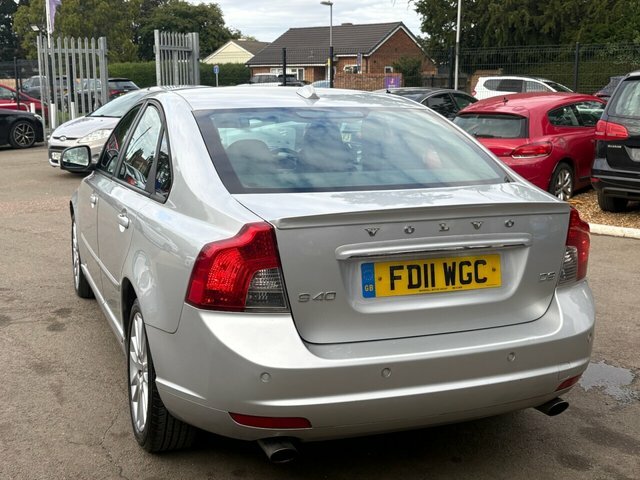 Volvo S40 D3 Se Lux Saloon Silver #5