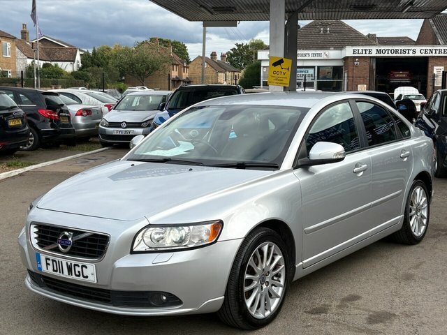 Volvo S40 D3 Se Lux Saloon Silver #3