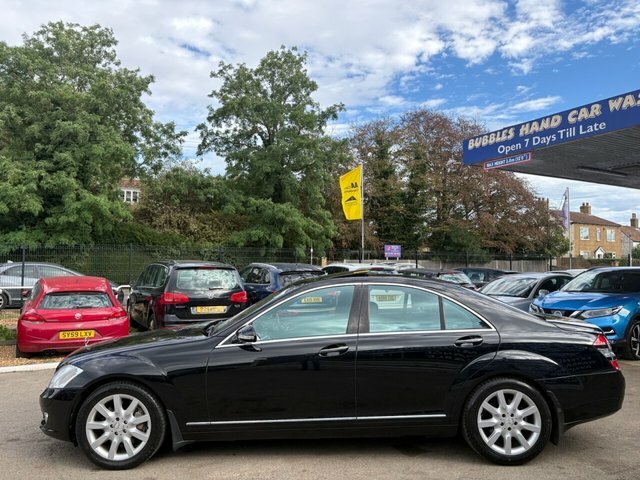 Mercedes-Benz S Class S500 V8 Saloon Black #4