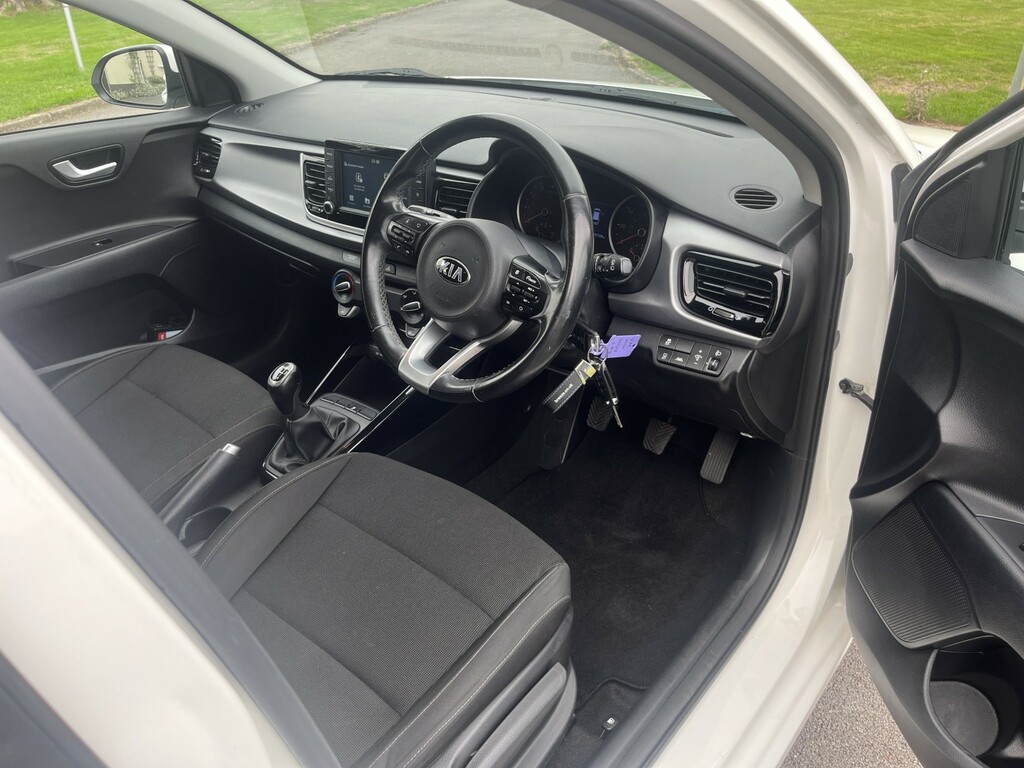 Kia RIO 1.0 T-gdi 2 White #5