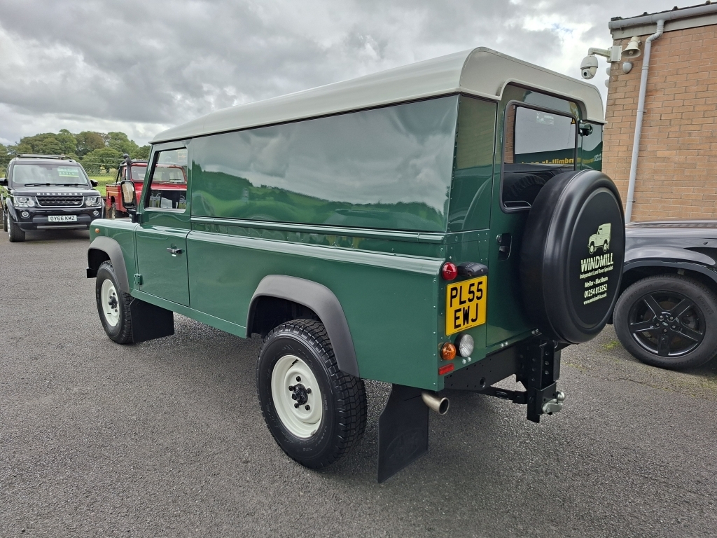 Land Rover Defender 110 110 Td5 Td5 Green #7