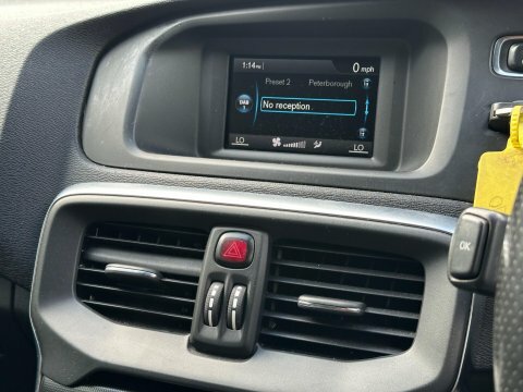Volvo V40 2.0 D3 R-design Nav Euro 5 Ss #10