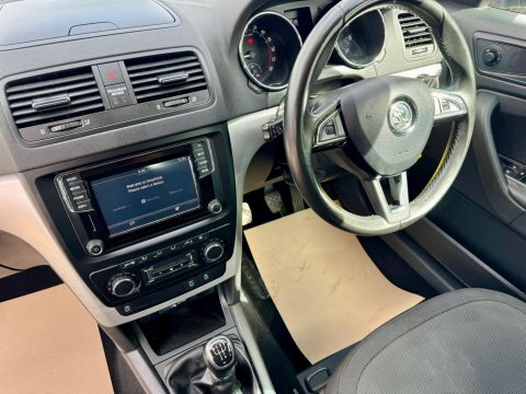 Skoda Yeti 1.2 S Tsi Green #11