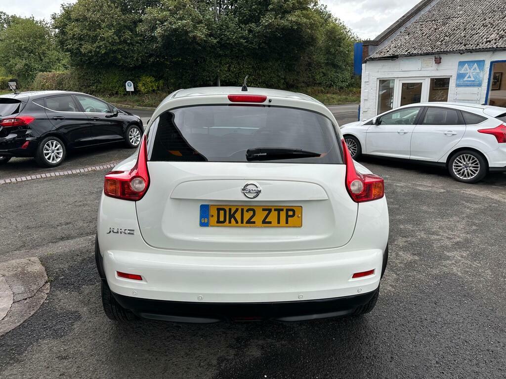 Nissan Juke 1.6 Acenta Hatchback White #6