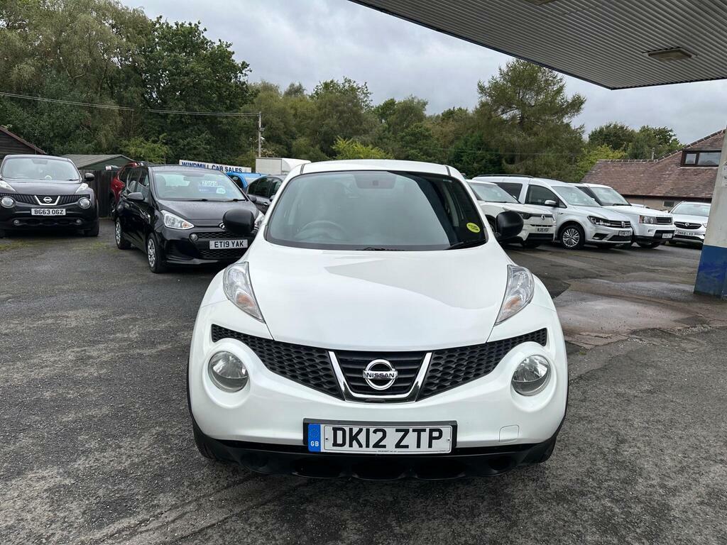 Nissan Juke 1.6 Acenta Hatchback White #2