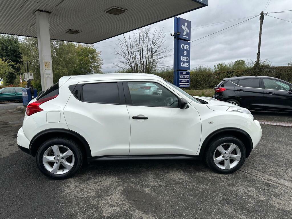 Nissan Juke 1.6 Acenta Hatchback White #8