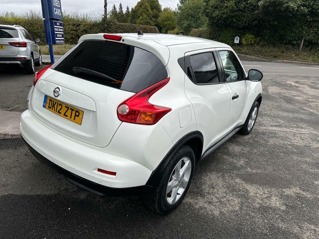 Nissan Juke 1.6 Acenta Hatchback White #7