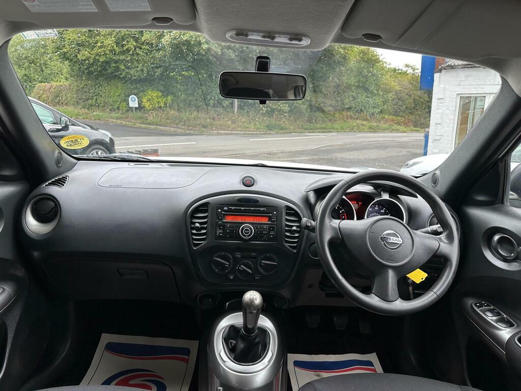 Nissan Juke 1.6 Acenta Hatchback White #12