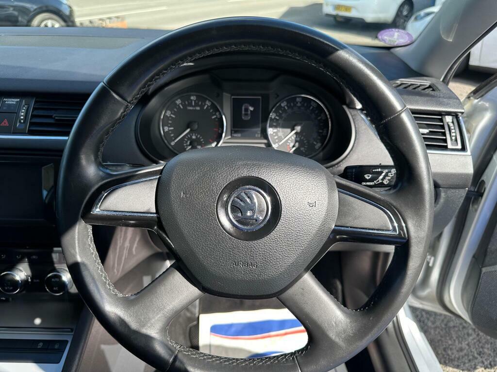 Skoda Octavia 2.0 Tdi Elegance Euro 5 Ss Grey #12