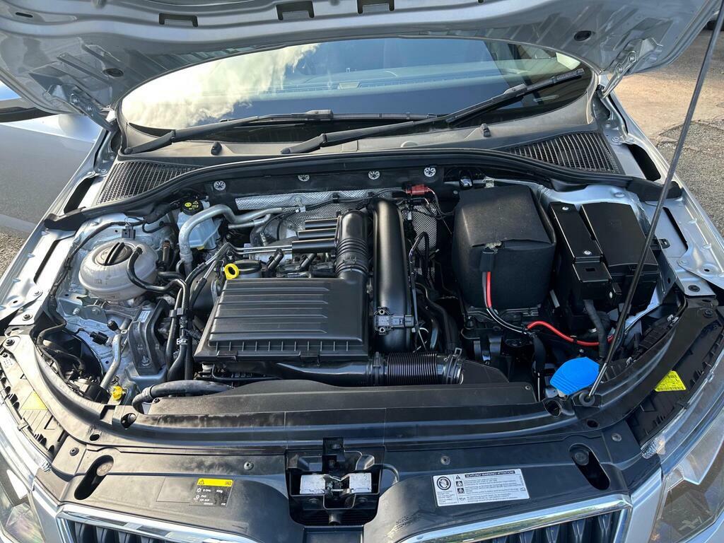 Skoda Octavia 2.0 Tdi Elegance Euro 5 Ss Grey #16
