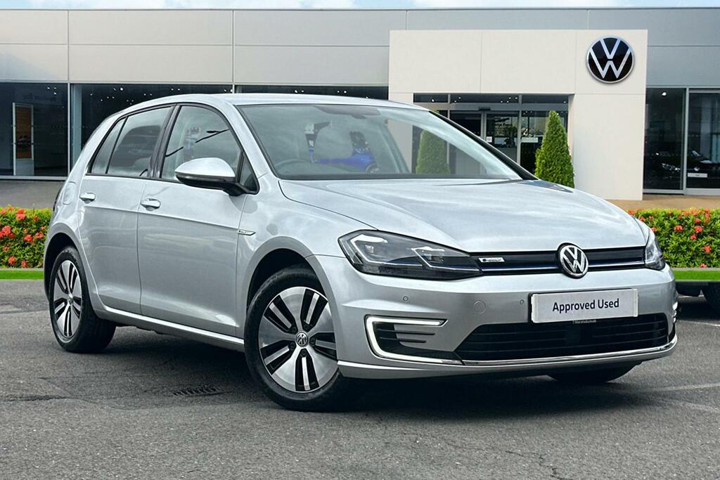 Volkswagen e-Golf 99Kw E-golf 35Kwh Silver