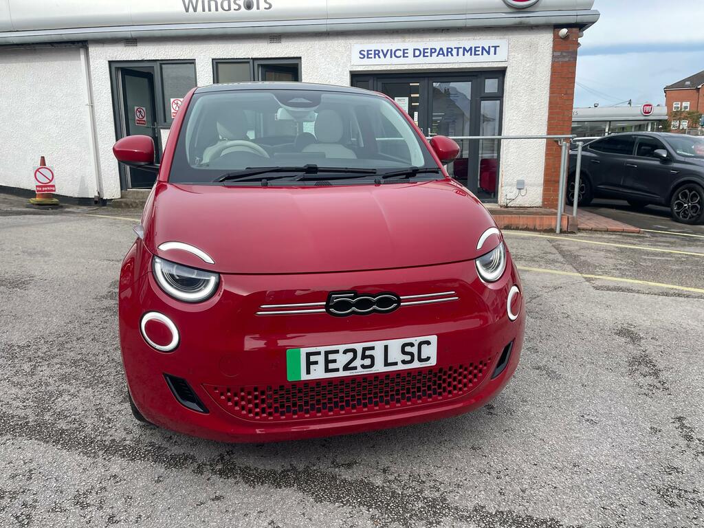 Fiat 500E 42Kwh Hatchback 118 Ps Red #2