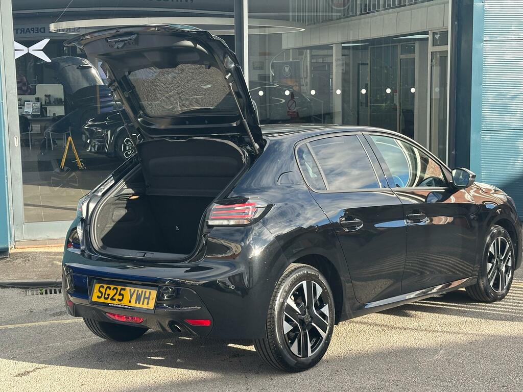 Peugeot 208 Allure #6