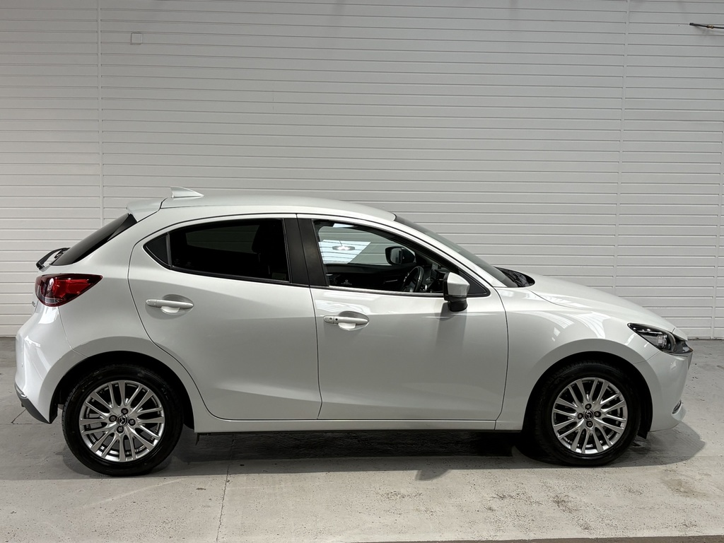 Mazda 2 1.5 Skyactiv-g Mhev Gt Sport Nav Hatchback Pet White #3