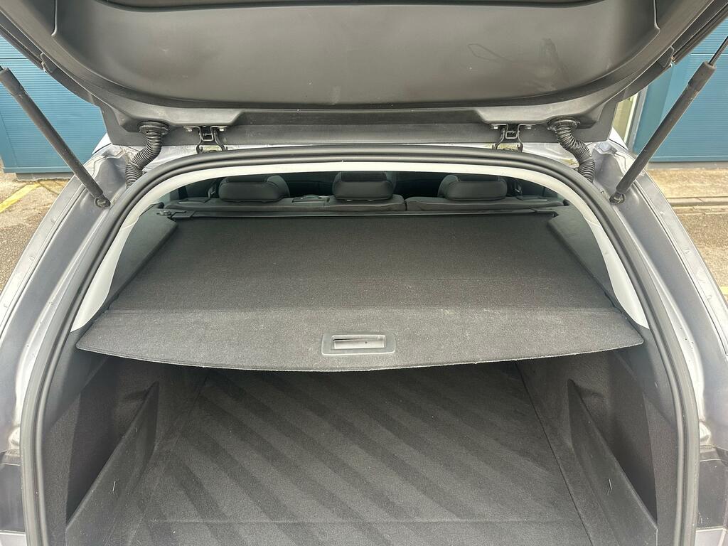 Peugeot 308 SW Active Grey #9
