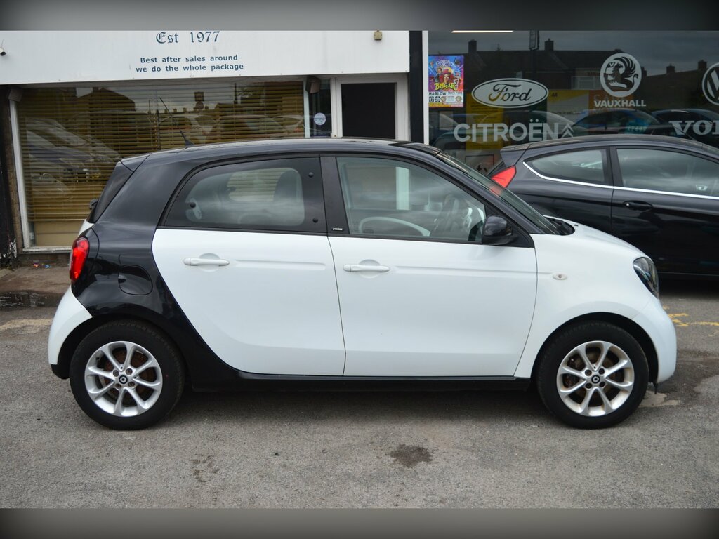Smart Forfour 1.0 Passion Premium Hatchback White #5