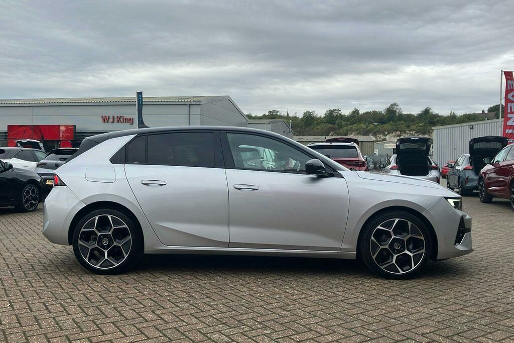 Vauxhall Astra 1.2 Turbo 130 Griffin Red #45