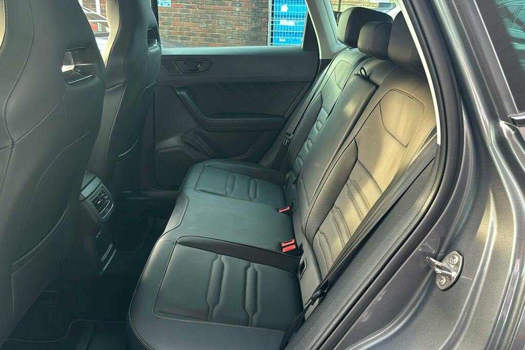 Cupra Ateca 1.5 Ecotsi V2 Suv Dsg Grey #4