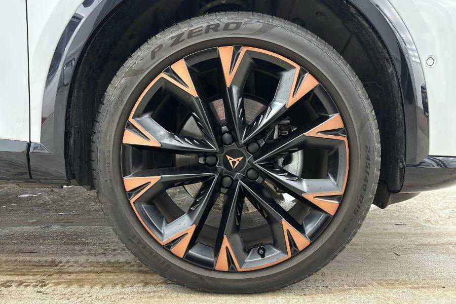 Cupra Formentor 1.5 Etsi V3 Suv Hybrid Dsg White #5