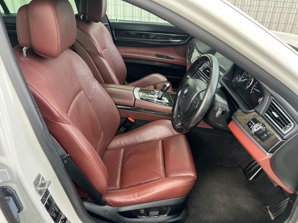 BMW 7 Series Saloon 3.0 730D Se Saloon 2012 Silver #8