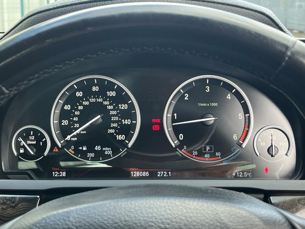 BMW 7 Series Saloon 3.0 730D Se Saloon 2012 Silver #44