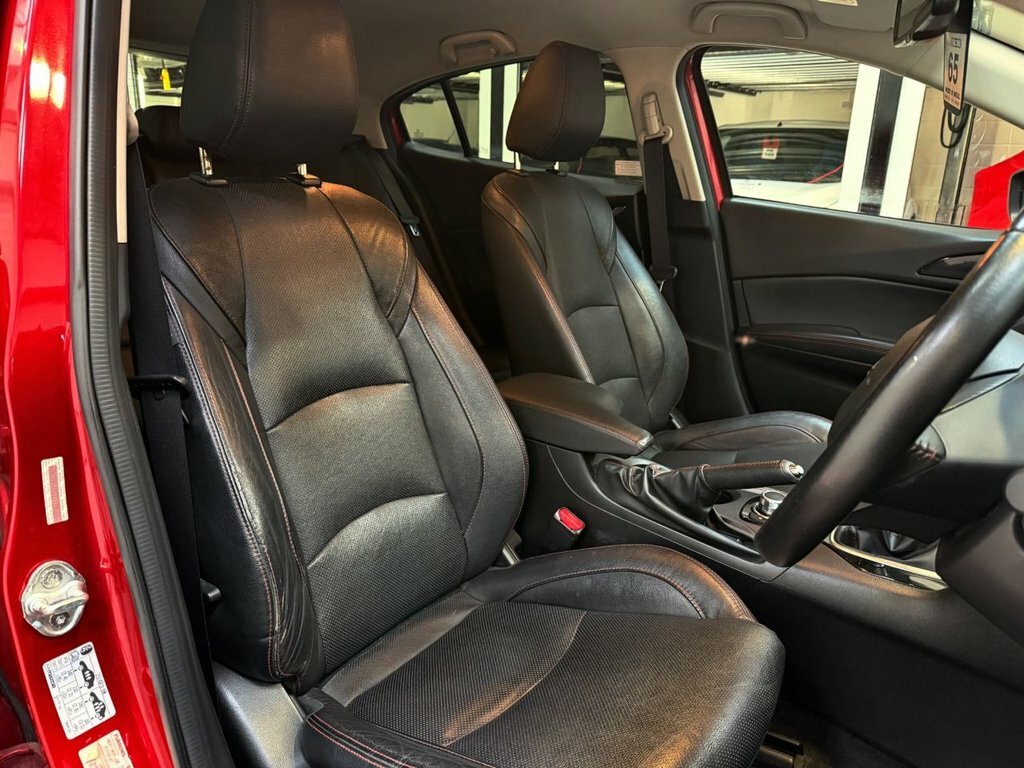 Mazda 3 2L Sport Nav Red #3