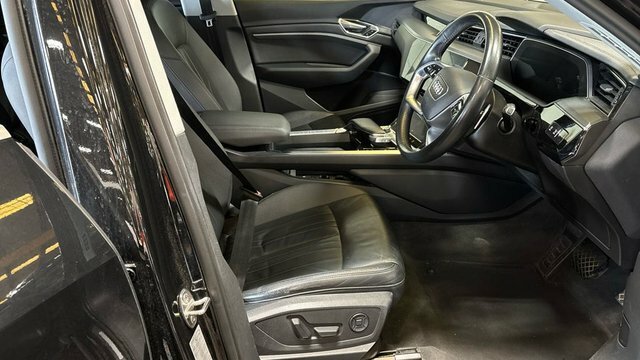 Audi E-tron 2019 55 Suv Quattro 95Kwh 408 P Black #3