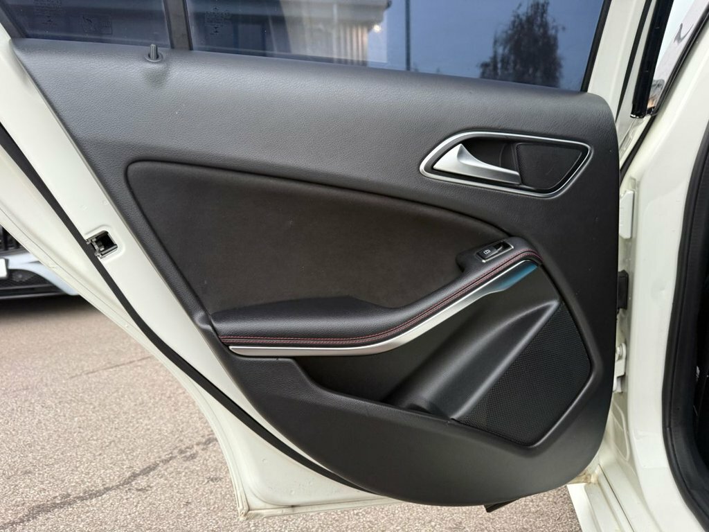 Mercedes-Benz A Class 1.6L Sport Black #61