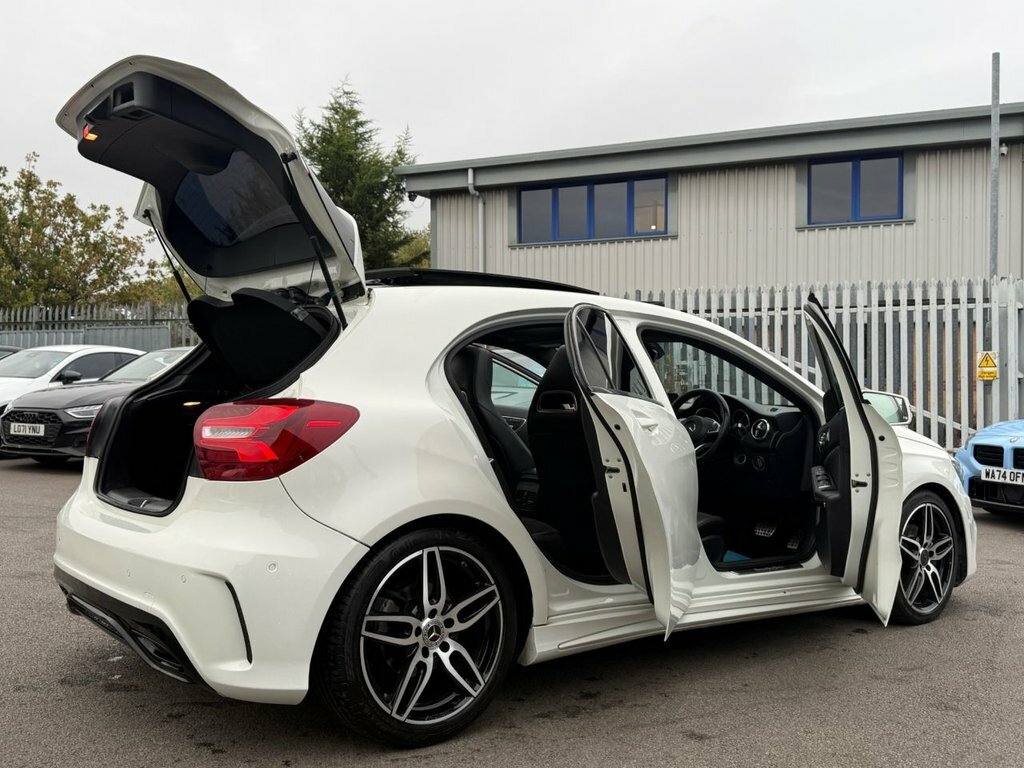 Mercedes-Benz A Class 1.6L Sport Black #11