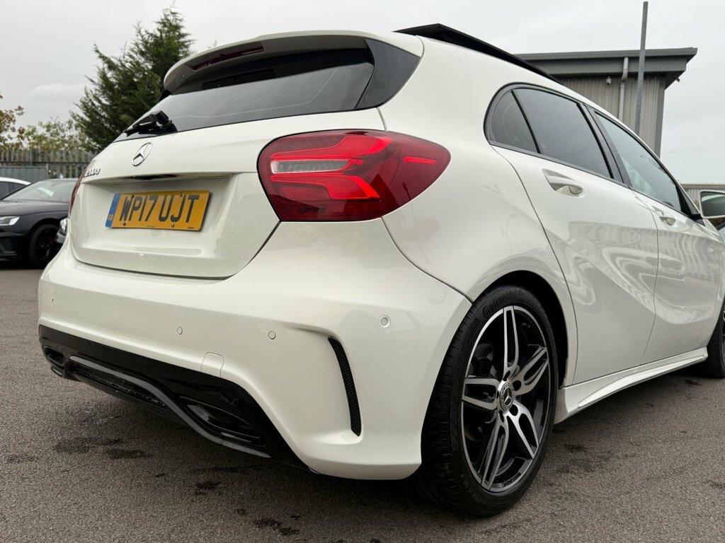 Mercedes-Benz A Class 1.6L Sport Black #32