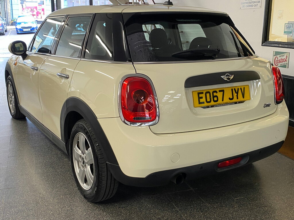 Mini Hatch 1.2 One Hatchback Euro 6 Ss White #2