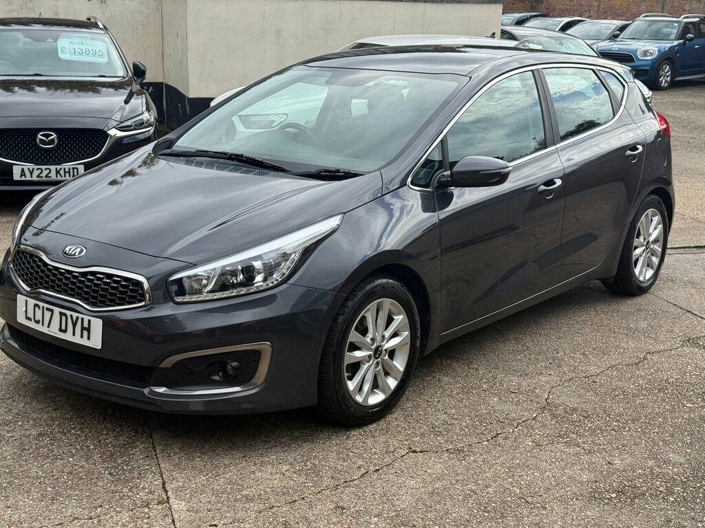 Kia Ceed 1.6 Crdi 2 Hatchback Dct Euro 6 Ss Silver