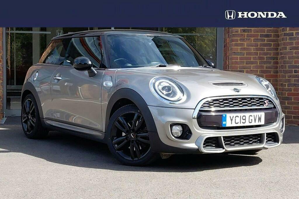 Mini Hatch 2.0 Cooper S Sport Hatchback Silver