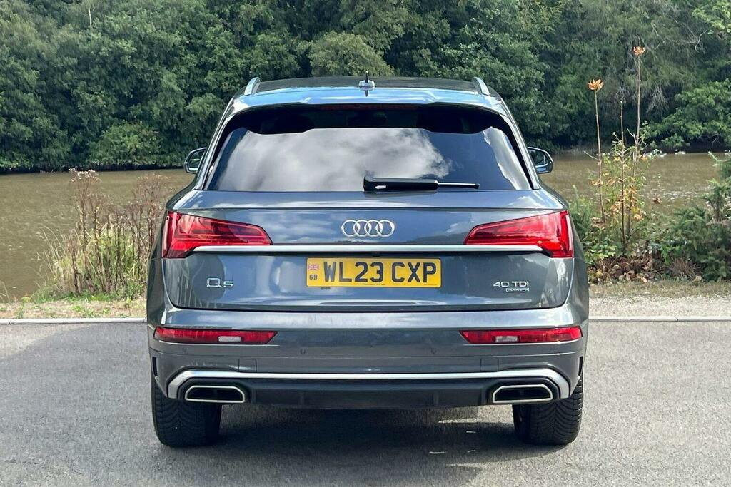 Audi Q5 2.0 Tdi 40 S Line Suv S Tronic Quattro Grey #4