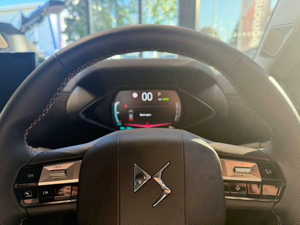 DS DS 3 E Tense 54Kwh Performance Line Suv Au Black #5