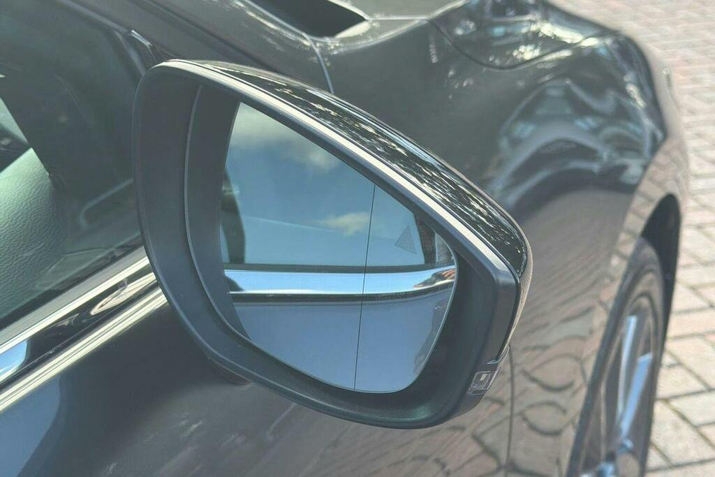 Mazda 3 2.5 E-skyactiv G Mhev 140 Takumi #27
